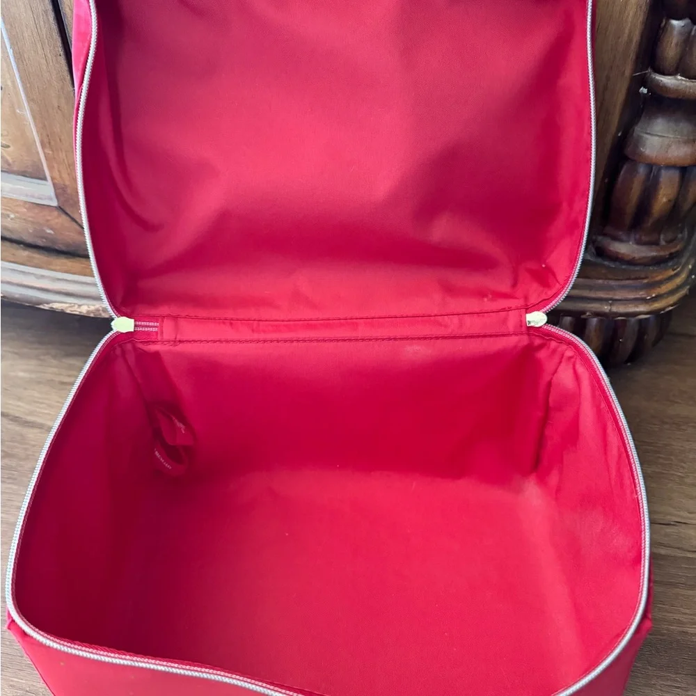 Estee Lauder Red Train Case  Cosmetic Case with Gold Stars